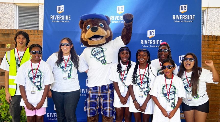STEAM Academy students with Scotty