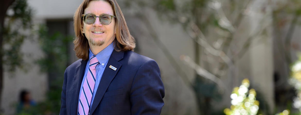 Dean Thomas M. Smith named 2019 AERA Fellow | Graduate ...